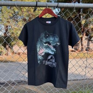 Vintage 90s Jurassic Park T-Shirt T-Rex *PRICE FIRM*